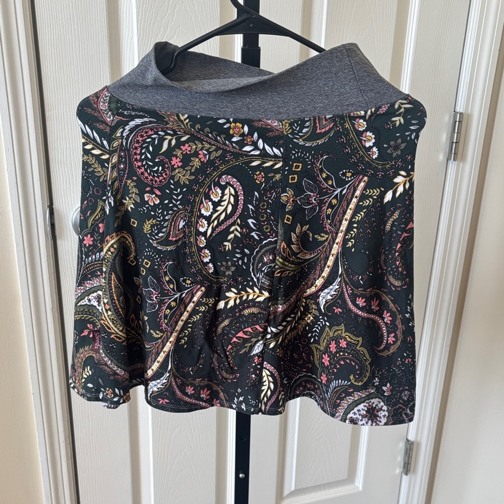 Dark Green Paisley Mini Skirt with Gray Waistband Buttersoft